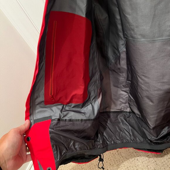 Arc'teryx Sidewinder Ski Jacket - Picture 7 of 10